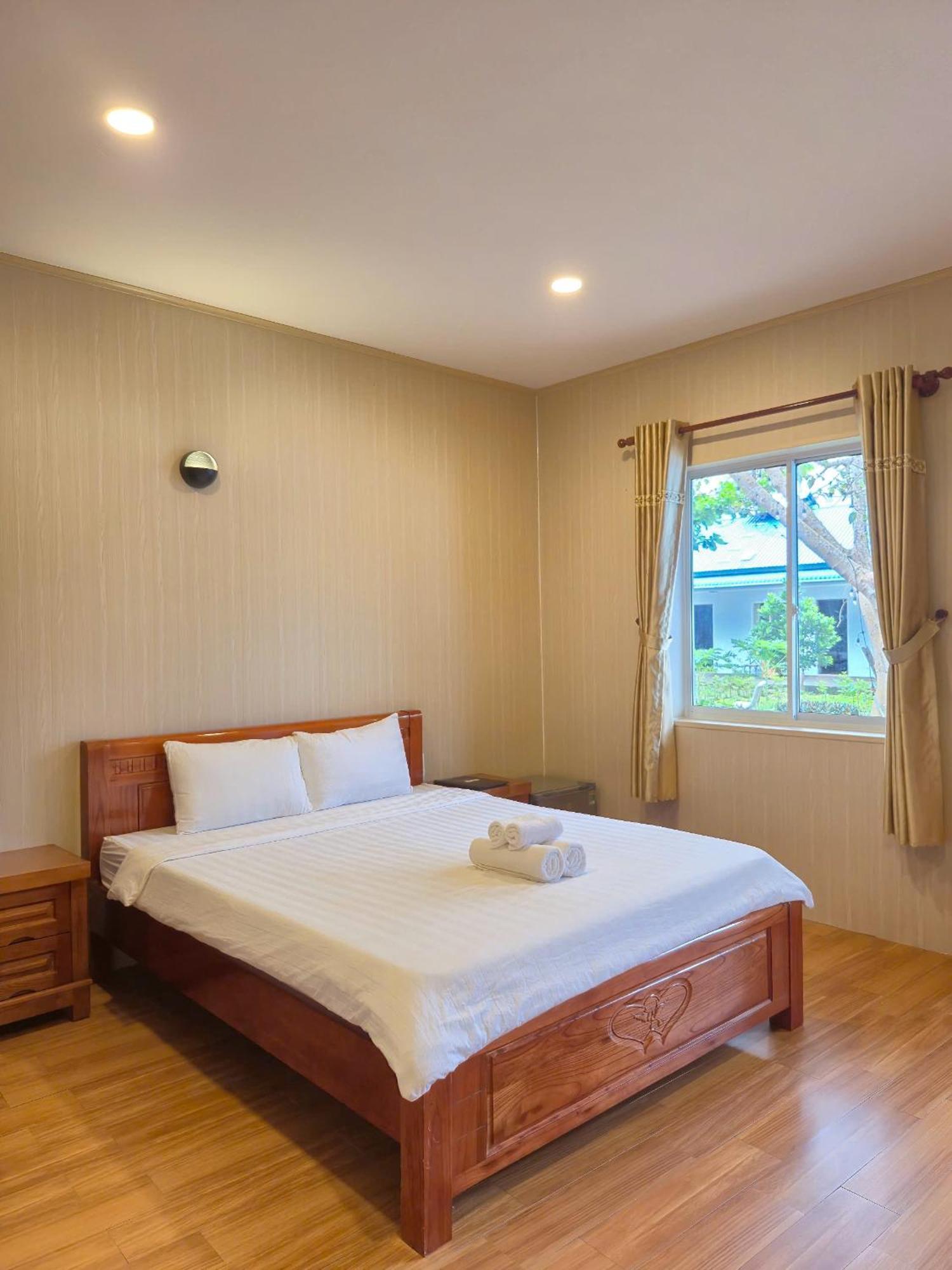 Bungalow Hotel Chi Khu Co Ong Extérieur photo
